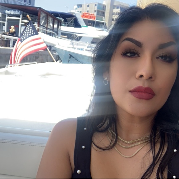 Meet your Posher, Malynda - Picture 7 of 7